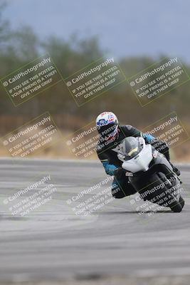 media/Sep-21-2025-Race Pace (Sun) [[98bf33ef95]]/Non Verified/4-Turn 3 (910am)/